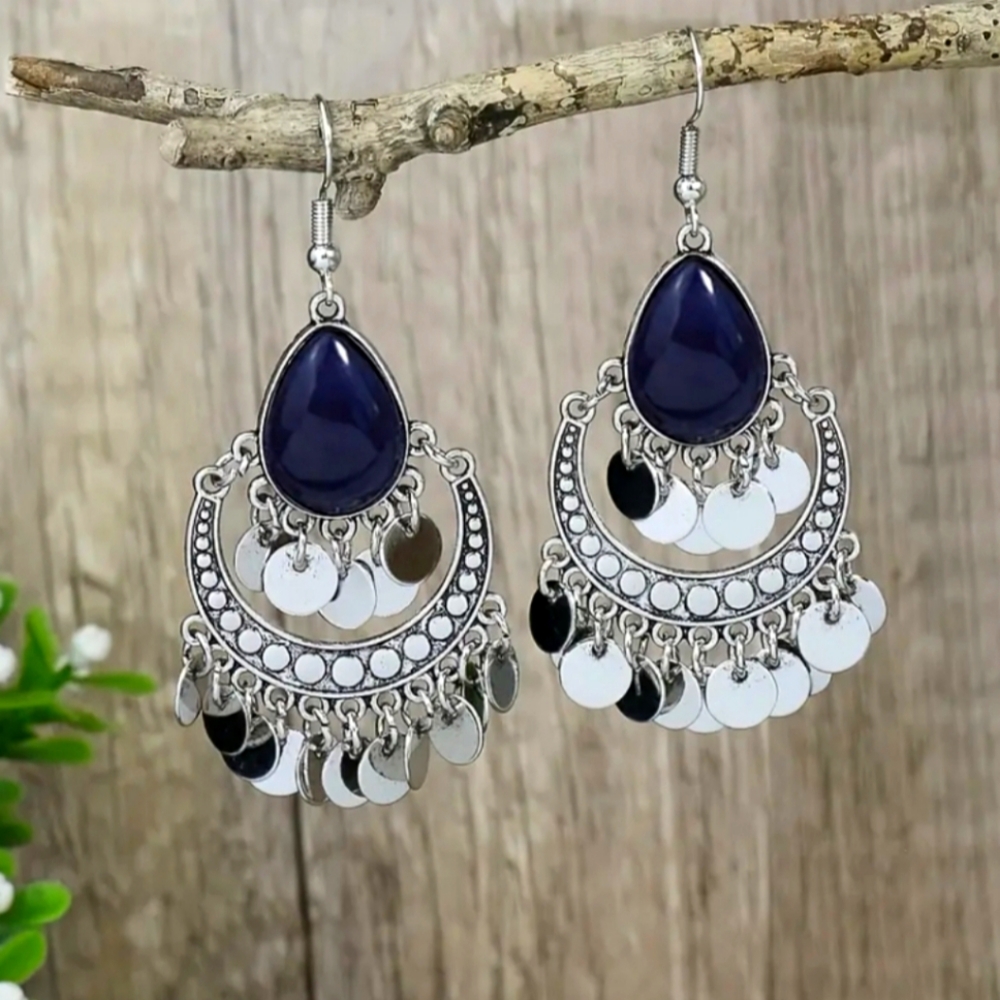 Elegant Silver and Blue Dangle Earrings. NEW!
